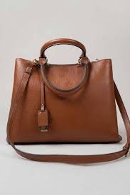 Brown beg